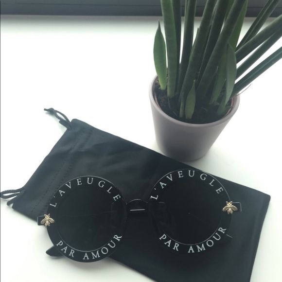 🐝Fashion Round Sunglasses 🐝 - Picture 3 of 5